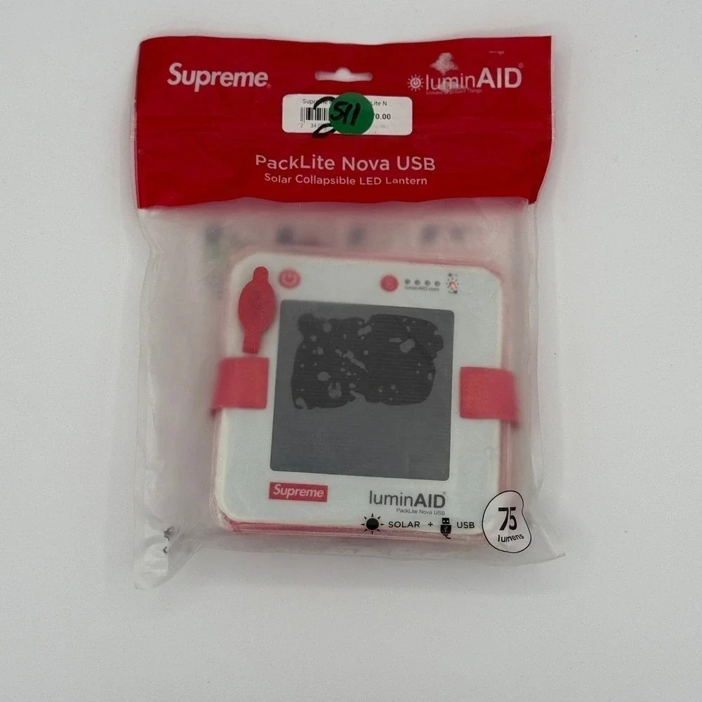 Supreme luminAID PackLite Nova USB Solar Collapsible LED‎ Lantern Red